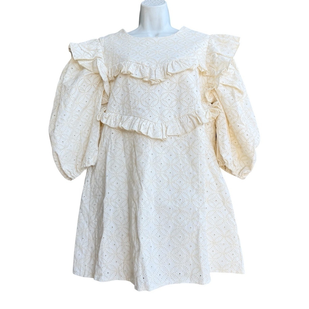 EN SAISON Ivory Eyelet Ruffle Egret Dress Size L 3/4 Sleeves Feminine Cocktail